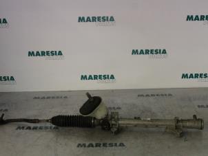 Used Steering box Renault Grand Scénic III (JZ) 1.4 16V TCe 130 Price € 85,00 Margin scheme offered by Maresia Parts