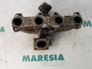 Used Exhaust manifold Alfa Romeo 156 (932) 1.9 JTD Price € 75,00 Margin scheme offered by Maresia Parts