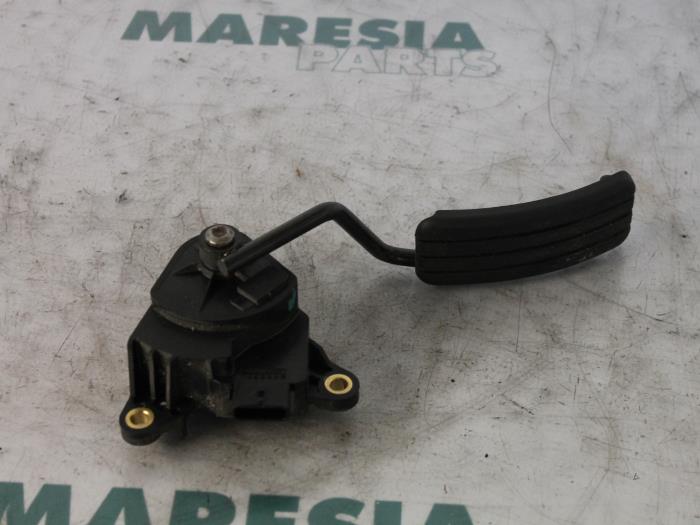 Gebrauchte Gaspedalposition Sensor Renault Grand Scénic II (JM) 1.5 dCi 100 Preis € 35,00 Margenregelung angeboten von Maresia Parts