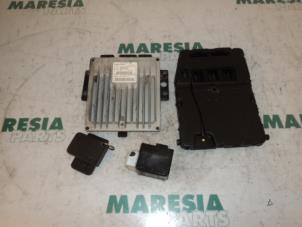 Used Engine management computer Renault Grand Scénic II (JM) 1.5 dCi 100 Price € 210,00 Margin scheme offered by Maresia Parts