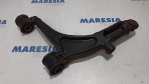 Used Front lower wishbone, right Renault Master Price € 65,00 Margin scheme offered by Maresia Parts