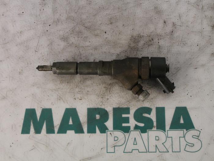 Usagé Injecteurs Citroen C5 I Break (DE) 2.0 HDi 110 Prix € 75,00 Règlement à la marge proposé par Maresia Parts