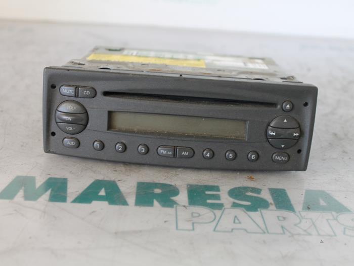 Radio CD player from a Citroen Jumper 2007