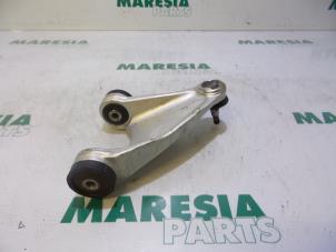 Używane Wahacz zawieszenia górny prawy przód Alfa Romeo 156 (932) 1.8 Twin Spark 16V Cena € 25,00 Procedura marży oferowane przez Maresia Parts