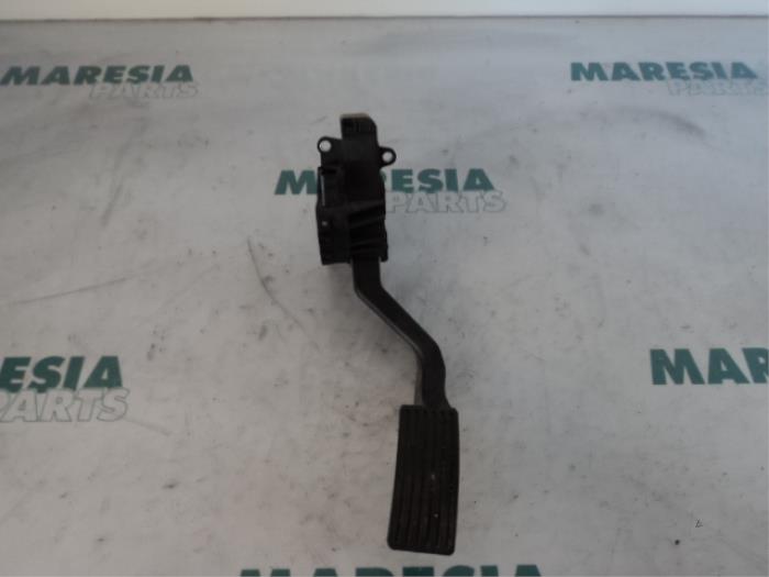 Begagnade Gaspedalsensor Citroen Jumper (U9) 2.2 HDi 130 Pris € 60,50 Inklusive moms erbjuds av Maresia Parts