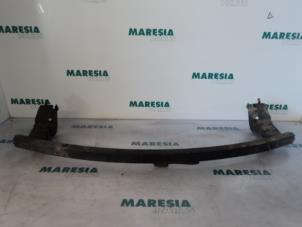Used Front bumper frame Citroen C8 (EA/EB) 2.2 HDi 16V Price € 50,00 Margin scheme offered by Maresia Parts