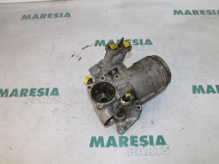 Gebrauchte Ölfilterhalter Renault Espace (JK) 3.0 dCi V6 24V Grand Espace Preis € 60,00 Margenregelung angeboten von Maresia Parts