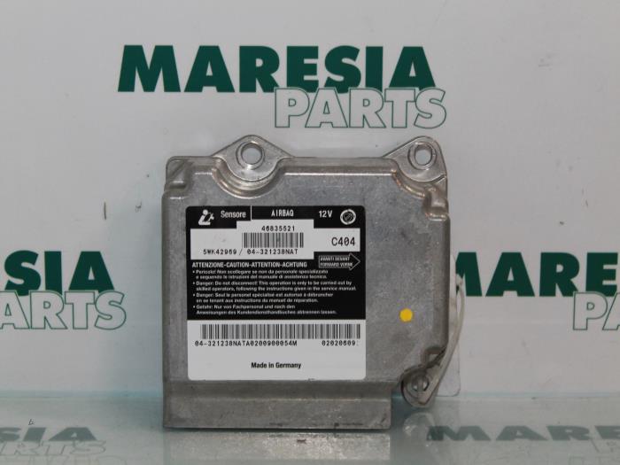Begagnade Airbagmodul Fiat Stilo Pris € 100,00 Marginaltabell erbjuds av Maresia Parts