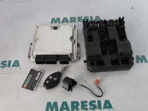 Usados Ordenador de gestión de motor Citroen C5 I Break (DE) 2.0 HDi 110 Precio € 157,50 Norma de margen ofrecido por Maresia Parts