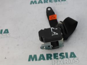 Gebrauchte Sicherheitsgurt links hinten Alfa Romeo GT (937) 2.0 JTS 16V Preis € 50,00 Margenregelung angeboten von Maresia Parts