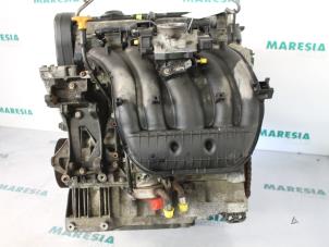 Używane Silnik Peugeot 206 (2A/C/H/J/S) 2.0 GTI 16V Cena € 630,00 Procedura marży oferowane przez Maresia Parts
