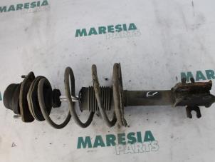 Usados Barra de amortiguador derecha delante Fiat Seicento (187) 0.9 SPI Precio € 25,00 Norma de margen ofrecido por Maresia Parts