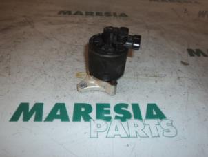 Używane Zawór EGR Citroen C5 I Break (DE) 1.8 16V Cena € 50,00 Procedura marży oferowane przez Maresia Parts