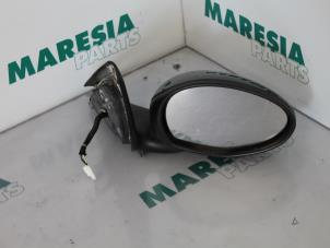 Gebrauchte Außenspiegel rechts Alfa Romeo 147 (937) 1.6 Twin Spark 16V Preis € 40,00 Margenregelung angeboten von Maresia Parts