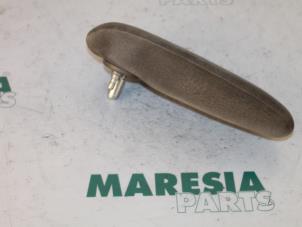 Usagé Accoudoir Citroen Xsara Picasso (CH) 1.8 16V Prix € 35,00 Règlement à la marge proposé par Maresia Parts