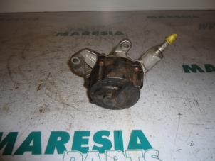 Usados Bomba de vacío (diésel) Citroen Xsara Picasso (CH) 2.0 HDi 90 Precio € 50,00 Norma de margen ofrecido por Maresia Parts