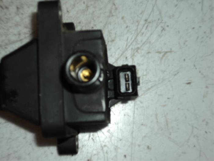 Ignition coil from a Alfa Romeo GTV (916) 2.0 16V Twin Spark 1997