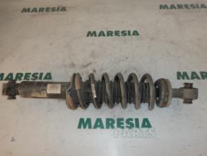 Used Rear shock absorber rod, right Peugeot 407 SW (6E) 2.0 HDiF 16V Price € 40,00 Margin scheme offered by Maresia Parts