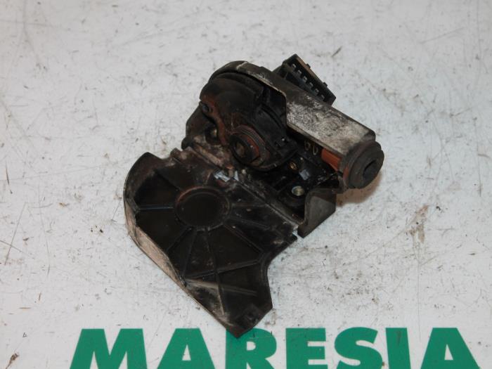 Begagnade Gaspedalsensor Renault Scénic I (JA) 1.9 dCi RX4 Pris € 40,00 Marginaltabell erbjuds av Maresia Parts