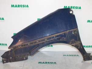 Used Front wing, left Renault Scénic I (JA) 1.9 dCi RX4 Price € 50,00 Margin scheme offered by Maresia Parts