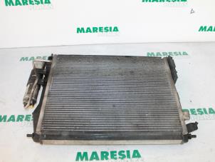 Used Radiator Renault Clio II (BB/CB) 1.2 16V Price € 75,00 Margin scheme offered by Maresia Parts