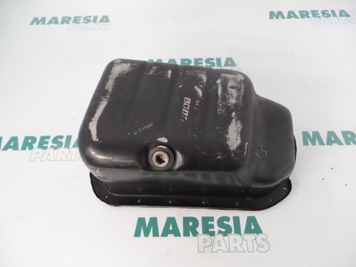 Gebrauchte Ölwanne Fiat Cinquecento 0.9 i.e. S Preis € 25,00 Margenregelung angeboten von Maresia Parts