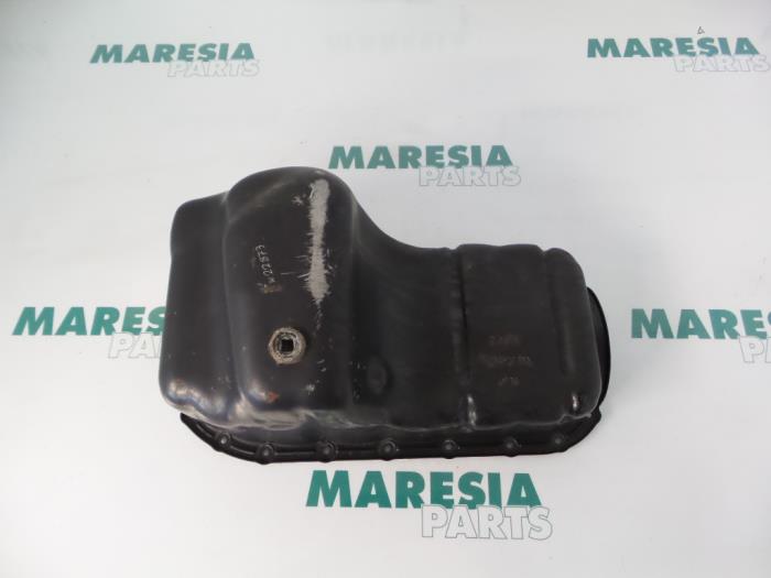 Gebrauchte Ölwanne Renault Kangoo (KC) 1.4 Preis € 25,00 Margenregelung angeboten von Maresia Parts
