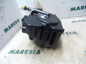 Usados Cuerpo del filtro de combustible Citroen C5 Precio € 35,00 Norma de margen ofrecido por Maresia Parts