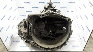 Gebrauchte Getriebe Renault Master II (JD) 2.5 D T28 Preis € 735,00 Margenregelung angeboten von Maresia Parts