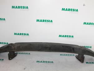 Used Front bumper frame Peugeot 607 (9D/U) 2.2 HDi 16V FAP Price € 50,00 Margin scheme offered by Maresia Parts