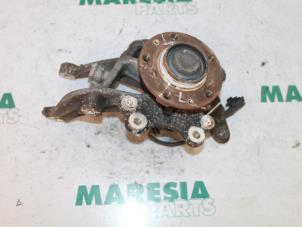 Used Knuckle, rear left Peugeot 407 (6D) 1.6 HDi 16V Price € 75,00 Margin scheme offered by Maresia Parts