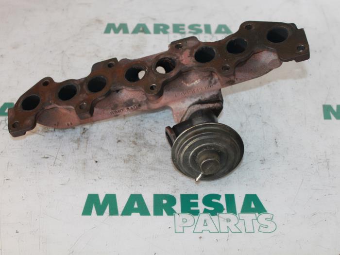 Gebrauchte Abgaskrümmer Peugeot 607 (9D/U) 2.2 HDi 16V FAP Preis € 60,00 Margenregelung angeboten von Maresia Parts
