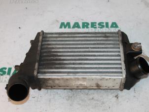 Usagé Echangeur air (Intercooler) Alfa Romeo GT (937) 1.9 JTD 16V Multijet Prix € 50,00 Règlement à la marge proposé par Maresia Parts