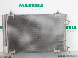 Usagé Condensateur clim Peugeot 307 SW (3H) 1.6 16V Prix € 30,00 Règlement à la marge proposé par Maresia Parts