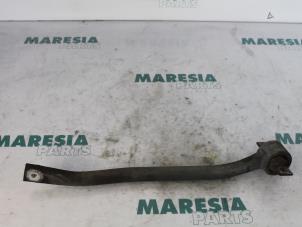 Used Rear wishbone, right Alfa Romeo 156 Sportwagon (932) 1.8 Twin spark 16V Price € 35,00 Margin scheme offered by Maresia Parts