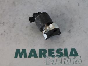 Used EGR valve Peugeot 406 (8B) 2.0 16V ST,SV Price € 25,00 Margin scheme offered by Maresia Parts