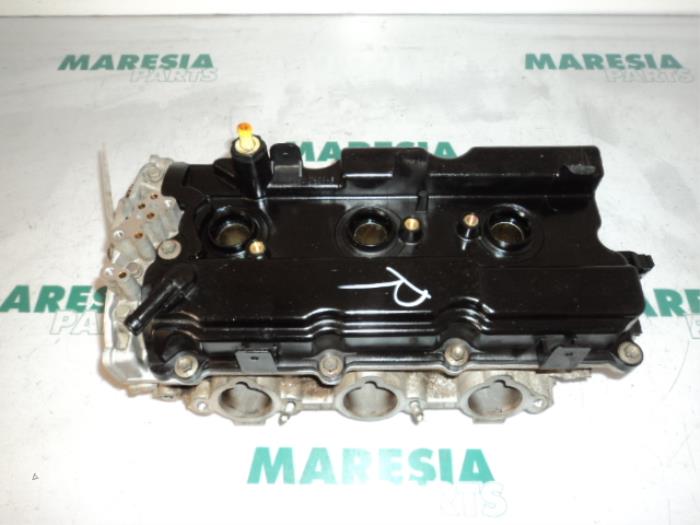 Gebrauchte Zylinderkopf Renault Vel Satis (BJ) 3.5 V6 24V Autom. Preis € 262,50 Margenregelung angeboten von Maresia Parts