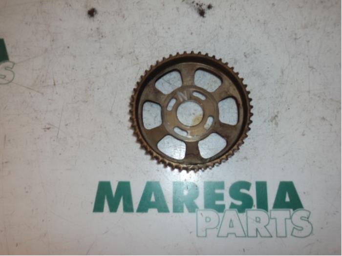 Begagnade Kamaxeldrev Alfa Romeo 146 (930B) 1.6 Twin Spark 16V Pris € 105,00 Marginaltabell erbjuds av Maresia Parts