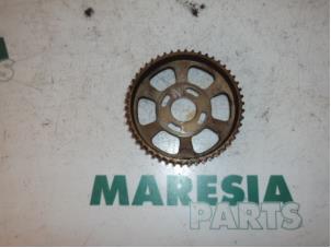 Used Camshaft sprocket Alfa Romeo 146 (930B) 1.6 Twin Spark 16V Price € 105,00 Margin scheme offered by Maresia Parts