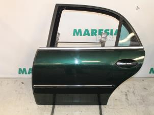 Gebrauchte Tür 4-türig links hinten Lancia Thesis (841) 2.4 20V Preis € 157,50 Margenregelung angeboten von Maresia Parts