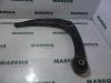 Front lower wishbone, left from a Peugeot 307 SW (3H) 1.6 HDi 16V 2006