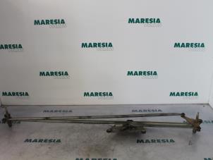 Używane Mechanizm wycieraczki Citroen Xsara Picasso (CH) 2.0 16V Cena € 50,00 Procedura marży oferowane przez Maresia Parts