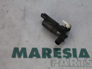 Gebrauchte Scheibensprüherpumpe vorne Citroen Xsara Picasso (CH) 2.0 16V Preis € 10,00 Margenregelung angeboten von Maresia Parts