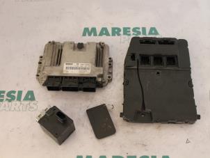 Used Engine management computer Renault Scénic II (JM) 1.9 dCi 120 Price € 262,50 Margin scheme offered by Maresia Parts