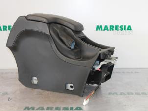Used Armrest Alfa Romeo 159 Sportwagon (939BX) 3.2 JTS V6 24V Q4 Price € 105,00 Margin scheme offered by Maresia Parts