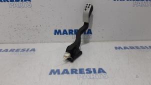 Gebrauchte Gaspedalposition Sensor Peugeot 307 CC (3B) 2.0 16V Preis € 50,00 Margenregelung angeboten von Maresia Parts