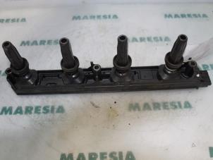 Używane Zestaw cewek zaplonowych Peugeot 307 CC (3B) 2.0 16V Cena € 35,00 Procedura marży oferowane przez Maresia Parts