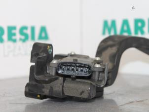Usados Sensor de posición de acelerador Peugeot Bipper (AA) 1.4 HDi Precio € 60,50 IVA incluido ofrecido por Maresia Parts