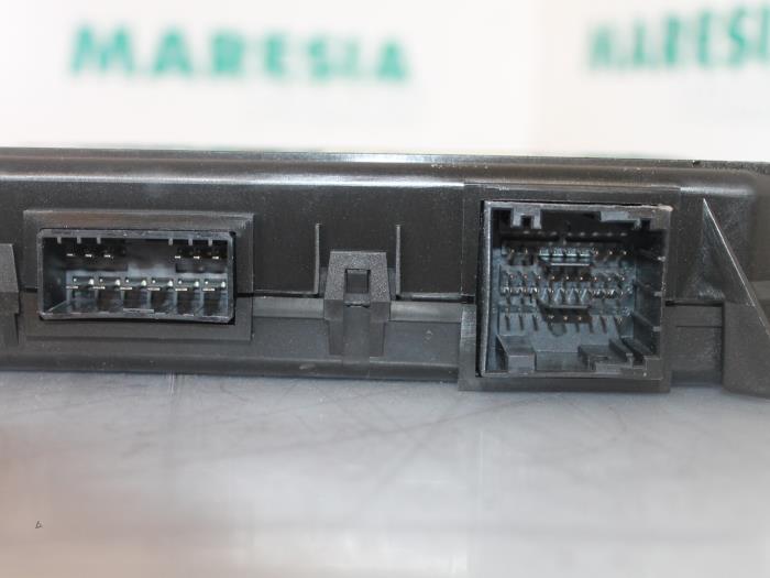 Usagé Ordinateur divers Alfa Romeo 159 Sportwagon (939BX) 2.2 JTS 16V Prix € 75,00 Règlement à la marge proposé par Maresia Parts
