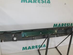 Gebrauchte Seitenschürze rechts Lancia Thesis (841) 2.4 20V Preis € 131,25 Margenregelung angeboten von Maresia Parts
